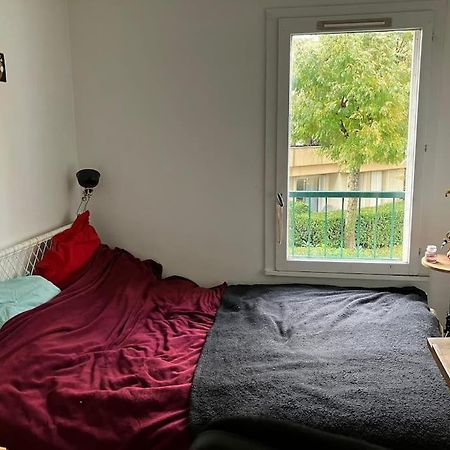 מונטיגני-לה-ברטונאוקס Maison De Ville 102M2 3 Chambres מראה חיצוני תמונה