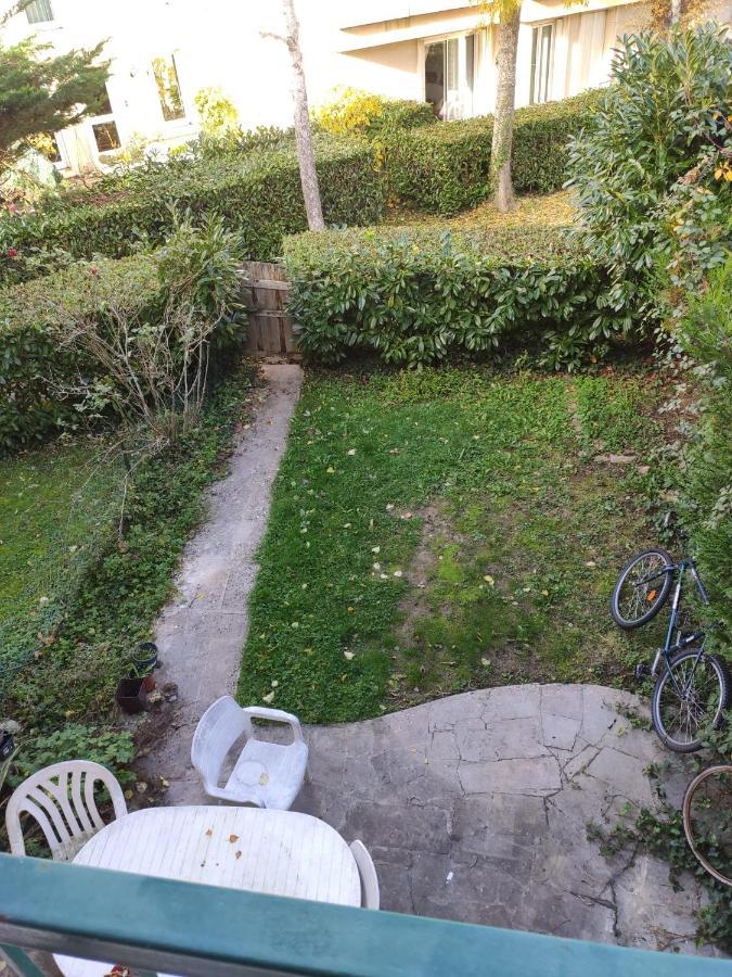 מונטיגני-לה-ברטונאוקס Maison De Ville 102M2 3 Chambres מראה חיצוני תמונה
